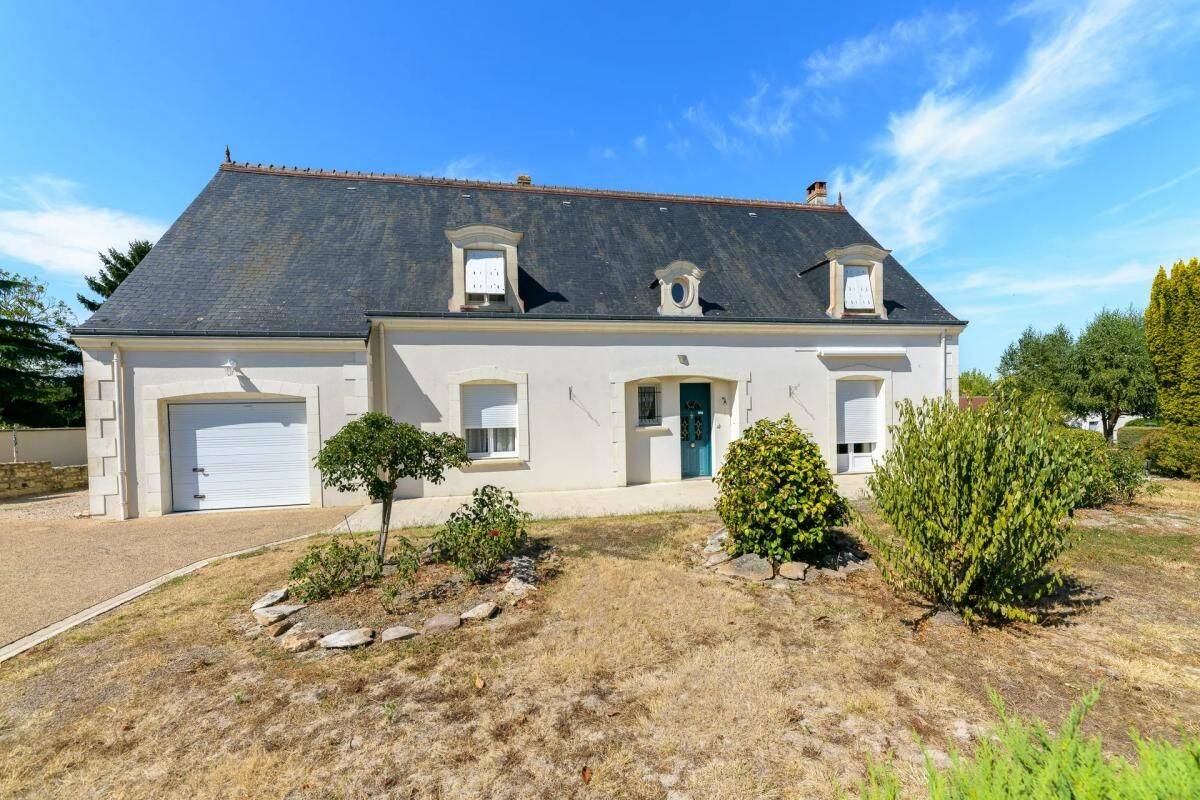 Maison 8 pièces 176 m² · à Nouans-les-Fontaines · 176 m² · 280 000 €
