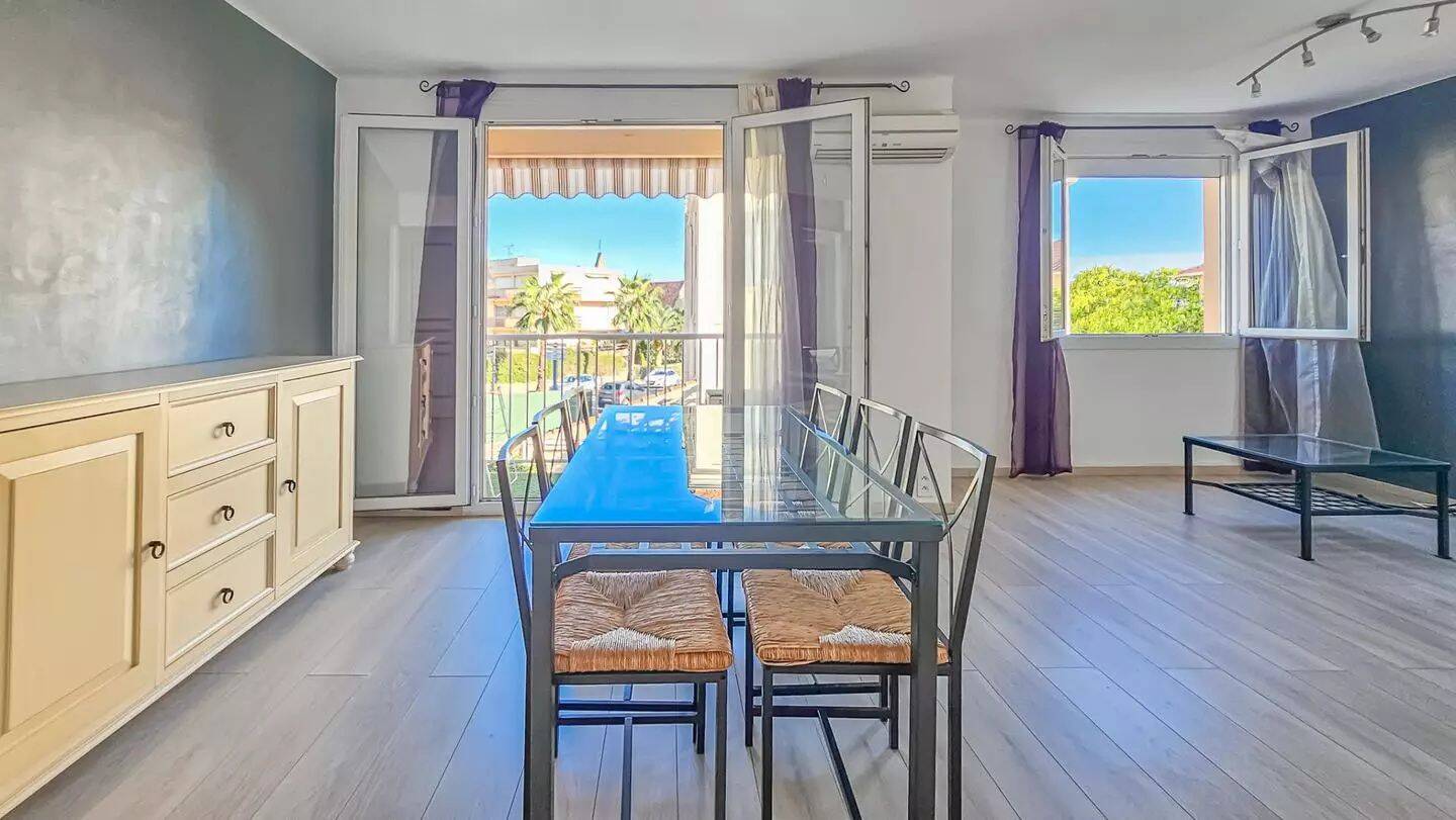 Appartement 3 pièces 63 m² · à Hyères · 63 m² · 250 000 €