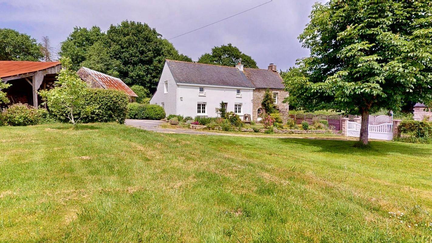 Maison 6 pièces 163 m² · à Langonnet · 163 m² · 228 000 €