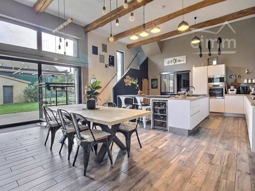 Maison à vendre 570 000 € 7 pièces 4 chambres 210 m² 1 920 m² de terrain Berthenay 37510