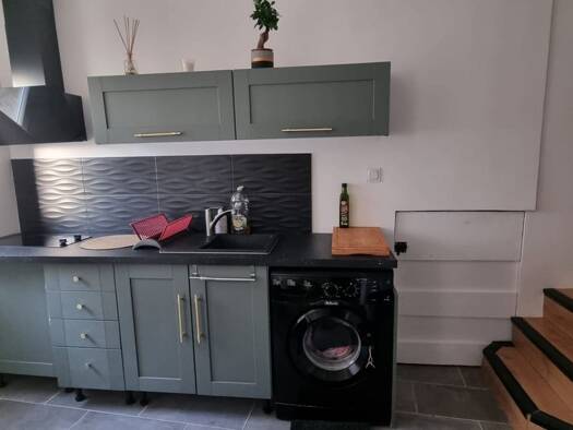 Immeuble à vendre 149 900 € 170 m² Bléneau 89220