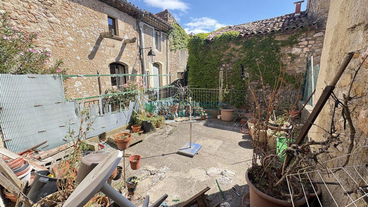 Maison 7 pièces 135 m² · à Saint-Saturnin-de-Lucian · 135 m² · 157 500 €