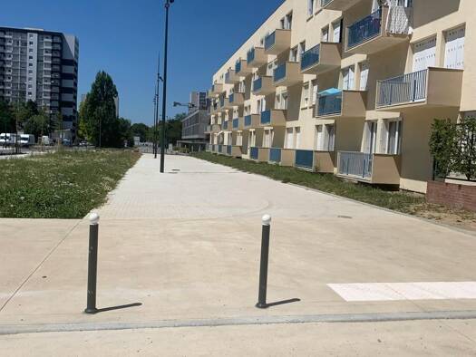 Appartement à vendre 168 000 € 4 pièces 2 chambres 59 m² Étage 3/3 Le Blosne Rennes 35000