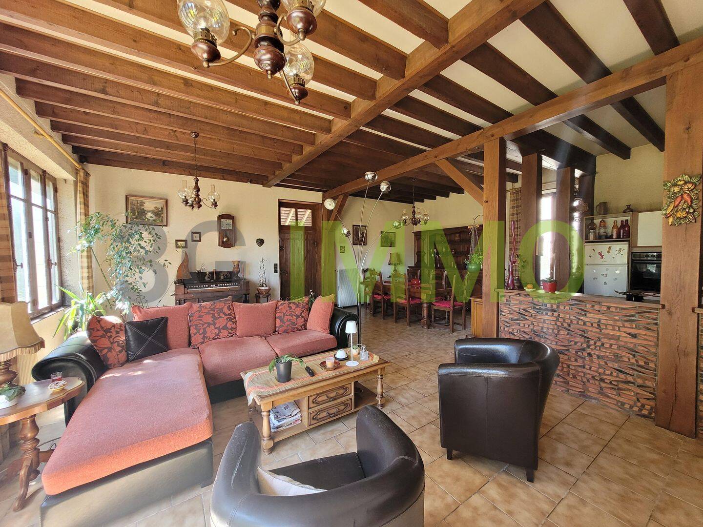 Maison 7 pièces 211 m² · à Saint-Hilaire-de-Court · 211,1 m² · 178 000 €