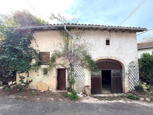 Maison à vendre 120 000 € 6 pièces 4 chambres 150 m² 13 720 m² de terrain Montfleur 39320