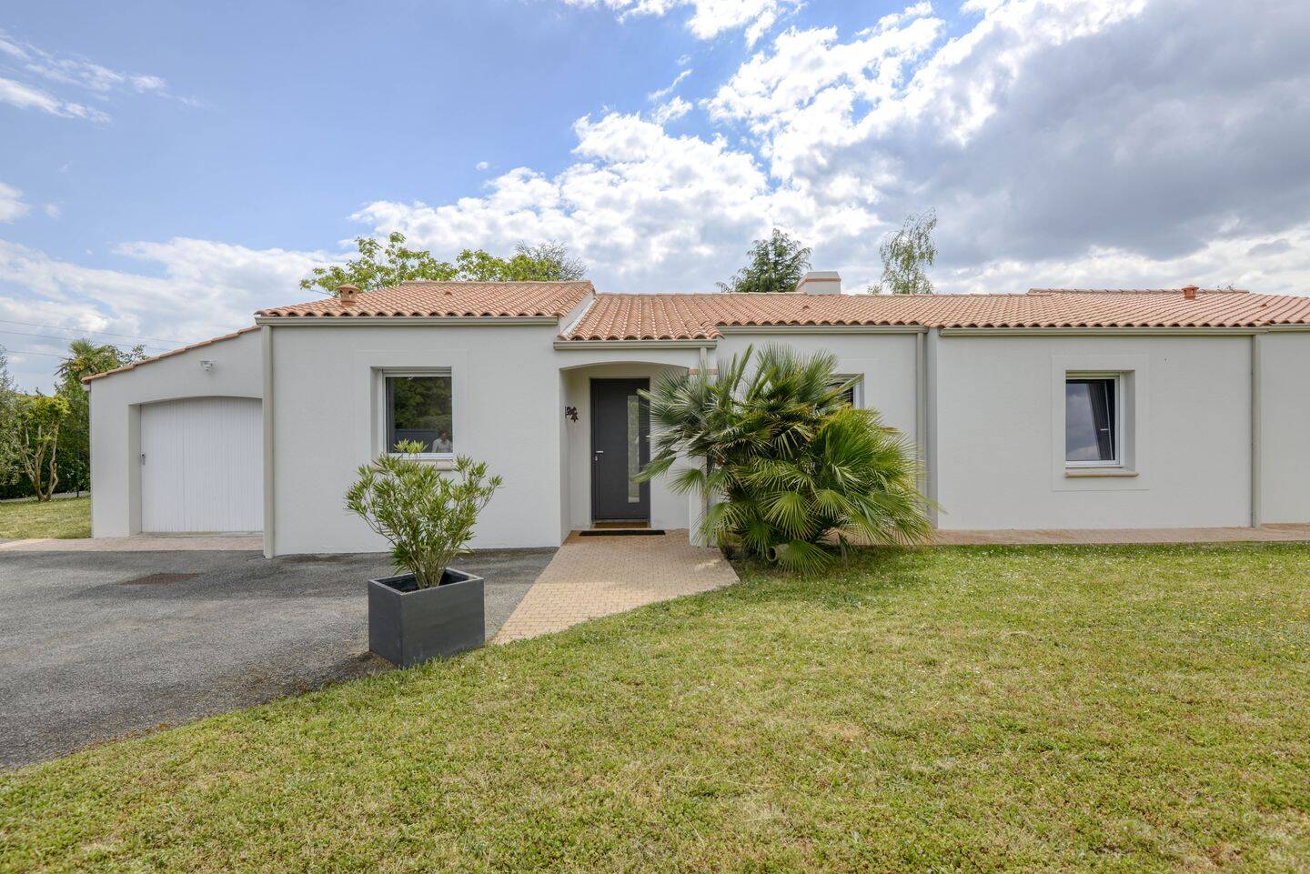Maison 7 pièces 152 m² · à Basse-Goulaine · 152 m² · 670 000 €