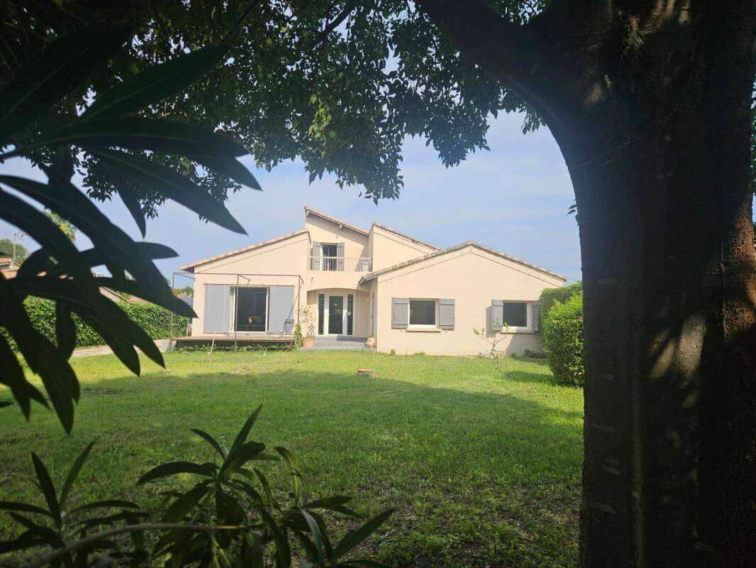 Maison 5 pièces 138 m² · à Lunel · 138 m² · 598 000 €