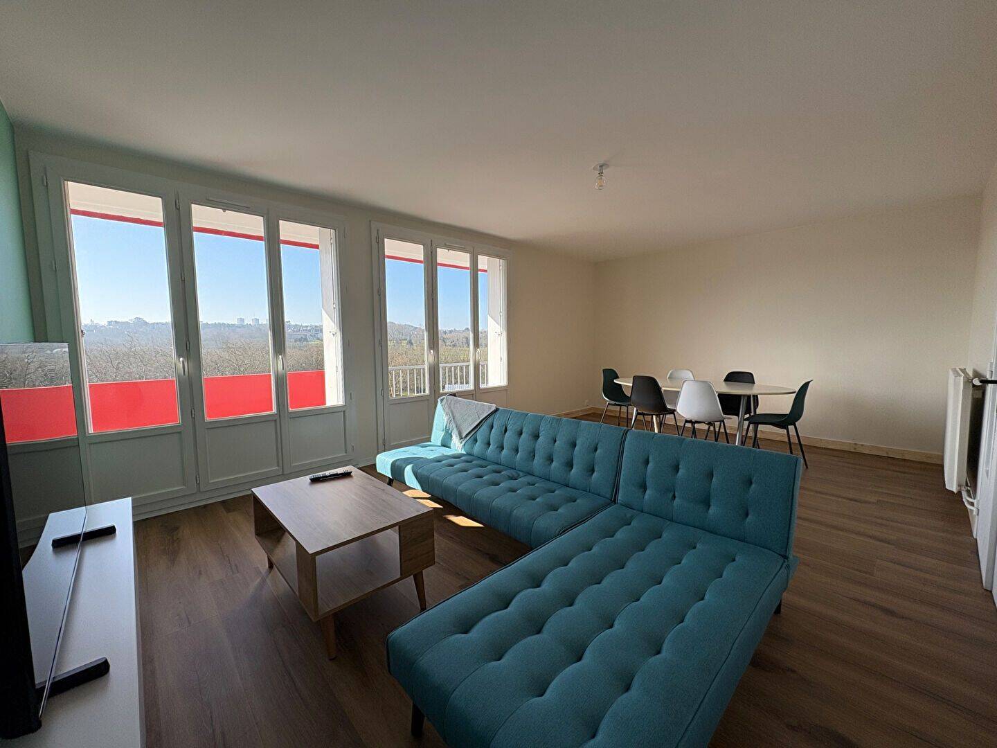 Appartement 5 pièces 98 m² · à Brest · 98 m² · 380 €