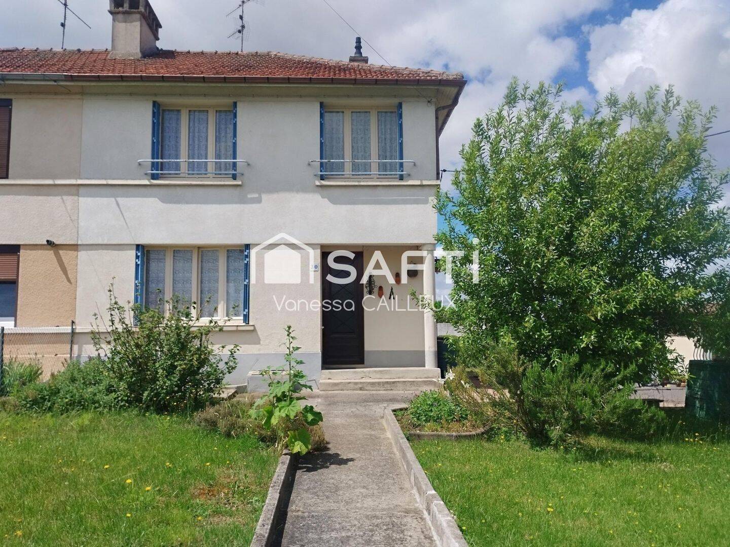 Maison 4 pièces 85 m² · à Charmes · 85 m² · 95 500 €