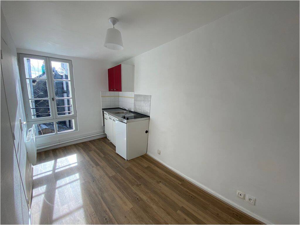 Appartement 1 pièce 38 m² · à Rennes · 37,6 m² · 811 €