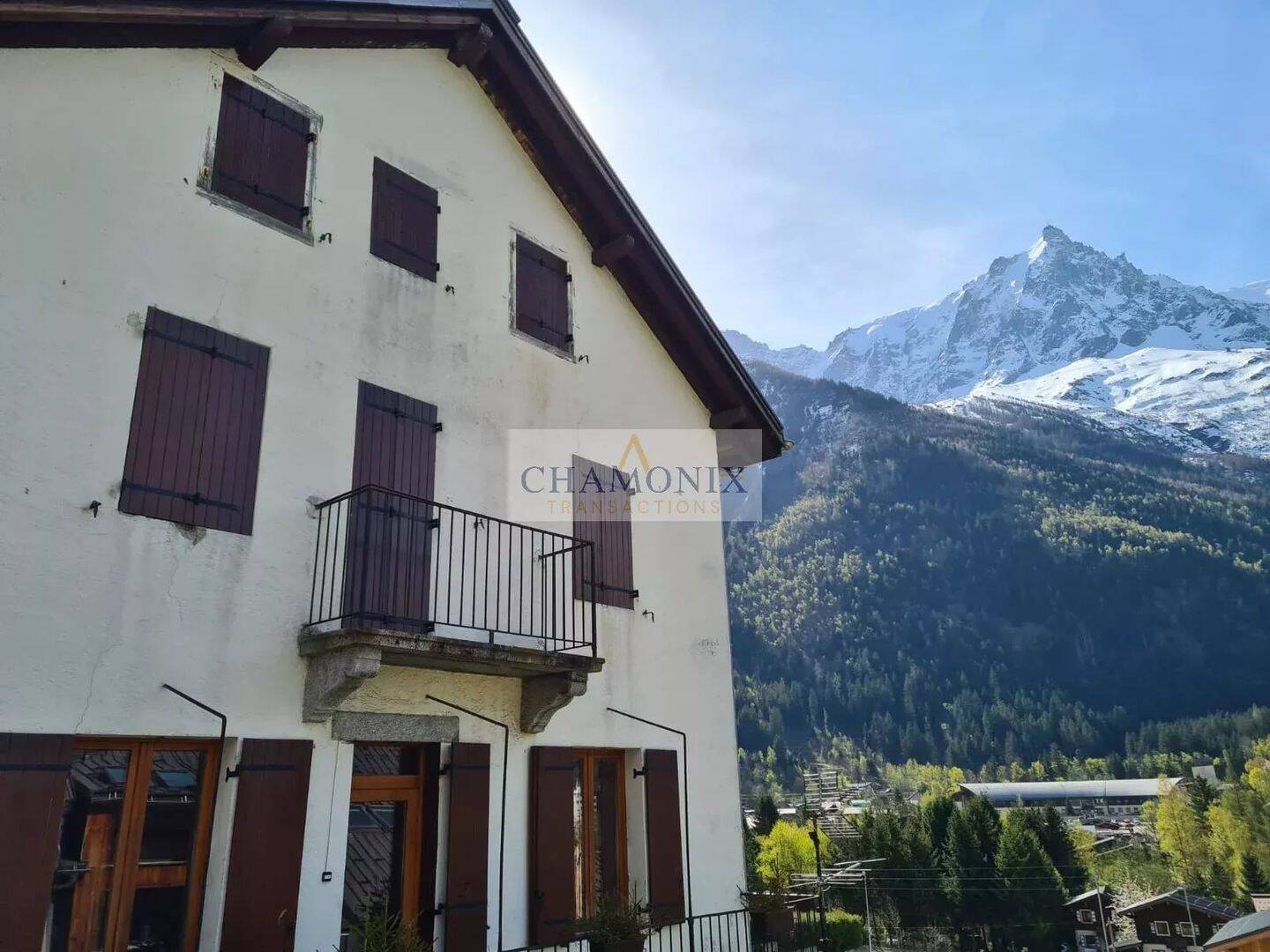 Maison 17 pièces 275 m² · à Chamonix-Mont-Blanc · 275 m² · 1 785 000 €