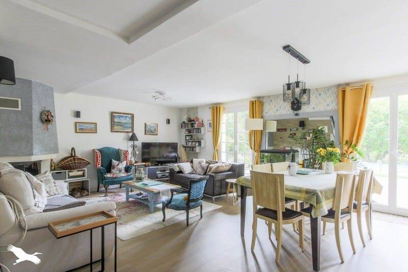 Maison 6 pièces 143 m² · à Évecquemont · 143,4 m² · 413 500 €