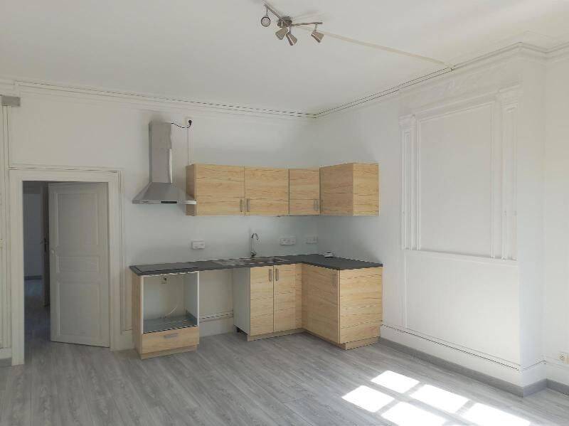 Appartement 2 pièces 46 m² · à Millau · 46 m² · 388 €/mois
