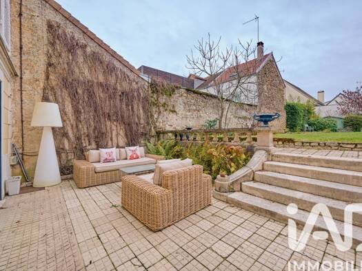 Demeure à vendre 1 195 000 € 10 pièces 8 chambres 299 m² 584 m² de terrain Res de la Poste-Res du Bois Verrières-le-Buisson 91370