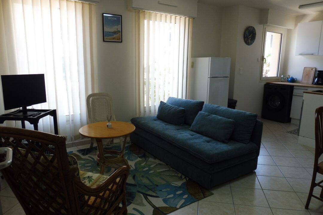 Appartement 2 pièces 45 m² · à Dinard · 45 m² · 758 €/mois