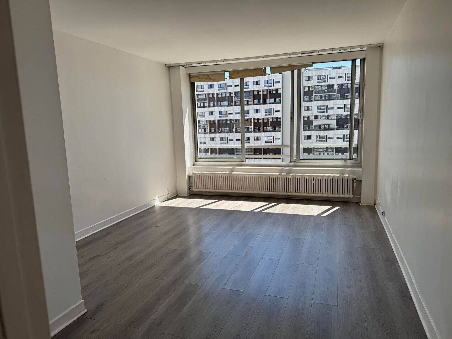 Appartement 1 pièce 29 m² · à Paris 15ème Arrondissement · 28,5 m² · 1 197 €/mois