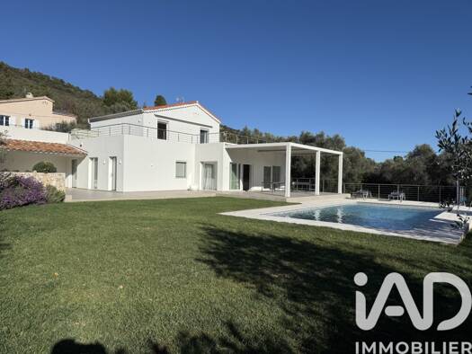 Maison à vendre 2 150 000 € 5 pièces 3 chambres 171 m² 1 517 m² de terrain Mont Leuze Villefranche-sur-Mer 06230