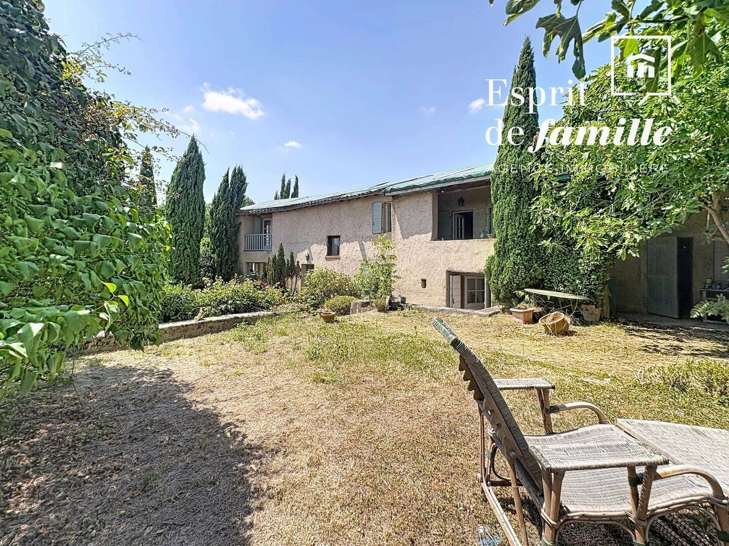 Maison 7 pièces 200 m² · à Lentilly · 200 m² · 600 000 €