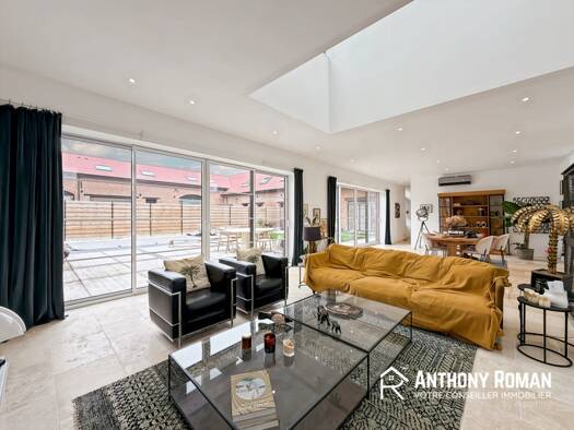 Maison à vendre 749 900 € 7 pièces 6 chambres 242 m² 505 m² de terrain Chéreng 59152