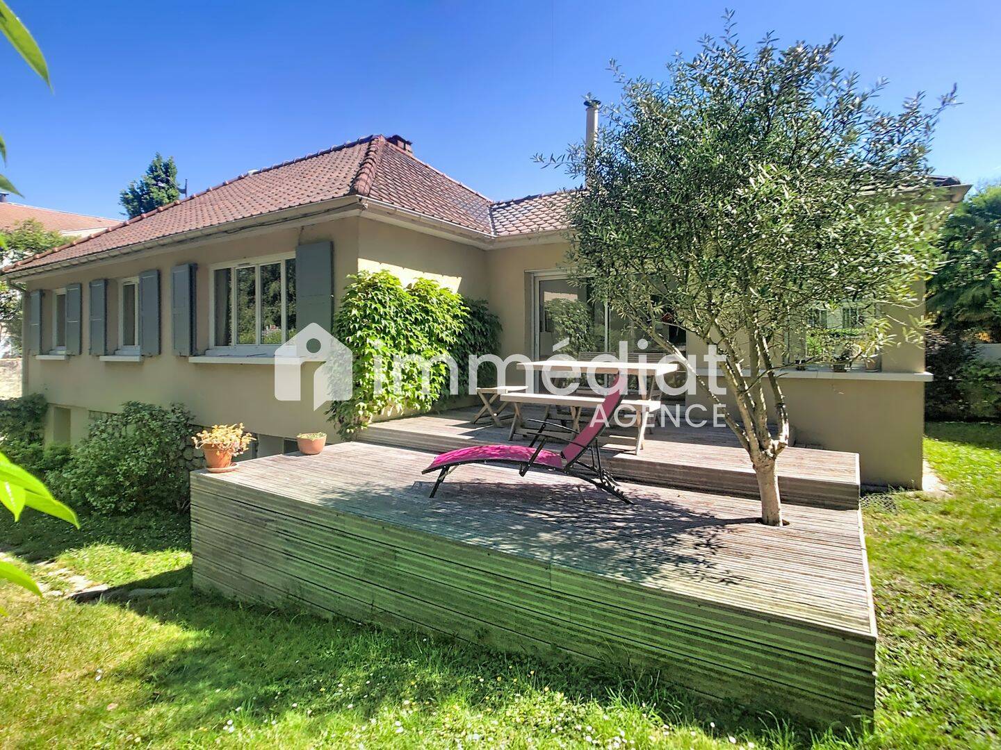 Maison 6 pièces 136 m² · à Rueil-Malmaison · 135,8 m² · 995 000 €