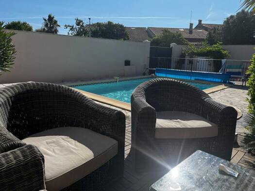 Maison à louer 3 000 € 4 pièces 4 chambres 95,4 m² Baillargues 34670