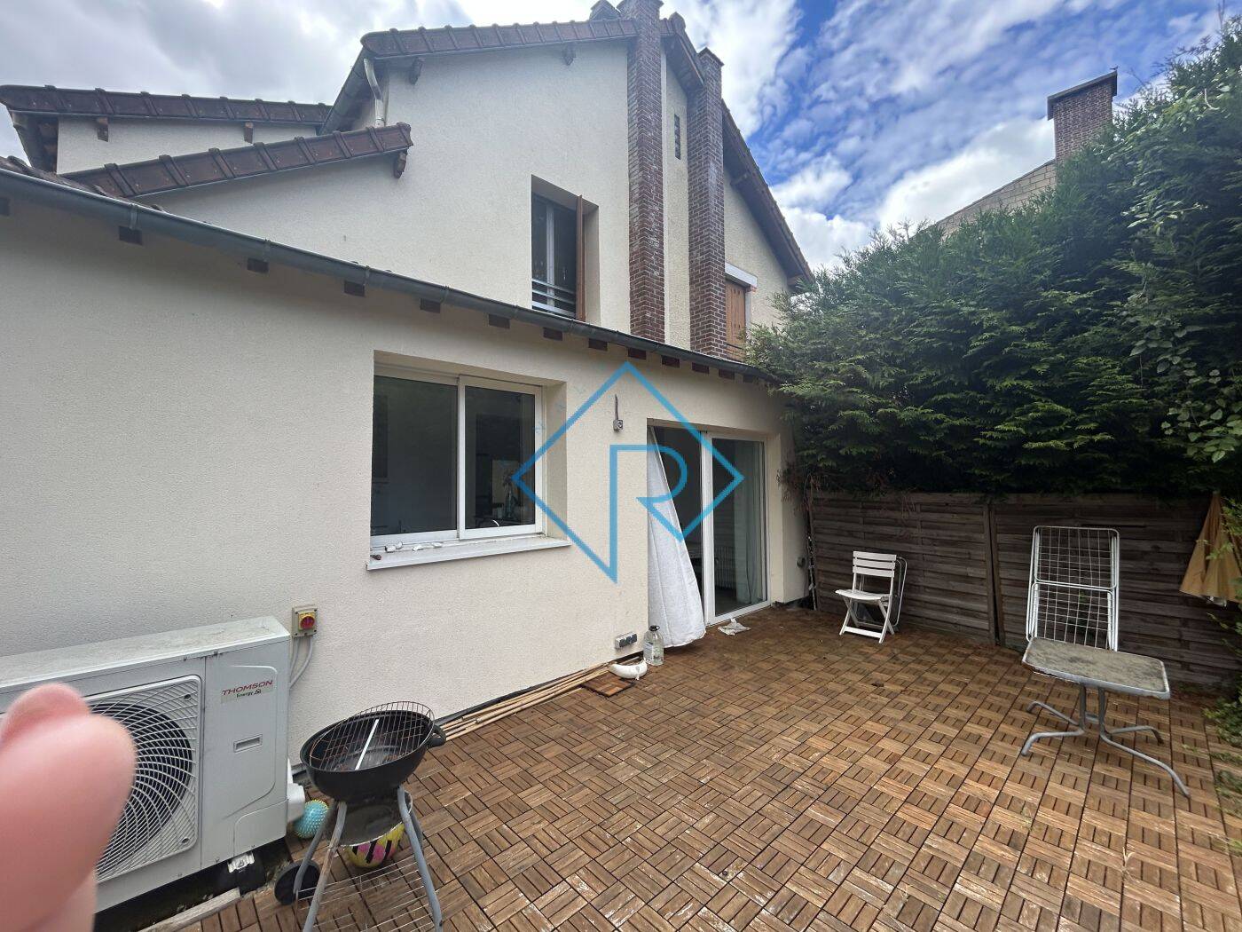 Maison 57 m² · à Épinay-sur-Seine · 57 m² · 1 218 €