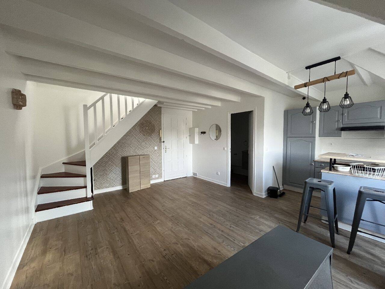 Appartement 2 pièces 34 m² · à Sainte-Geneviève-des-Bois · 34 m² · 800 €/mois