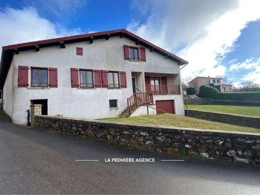 Maison à vendre 179 000 € 3 pièces 2 chambres 71,8 m² 510 m² de terrain Affoux 69170