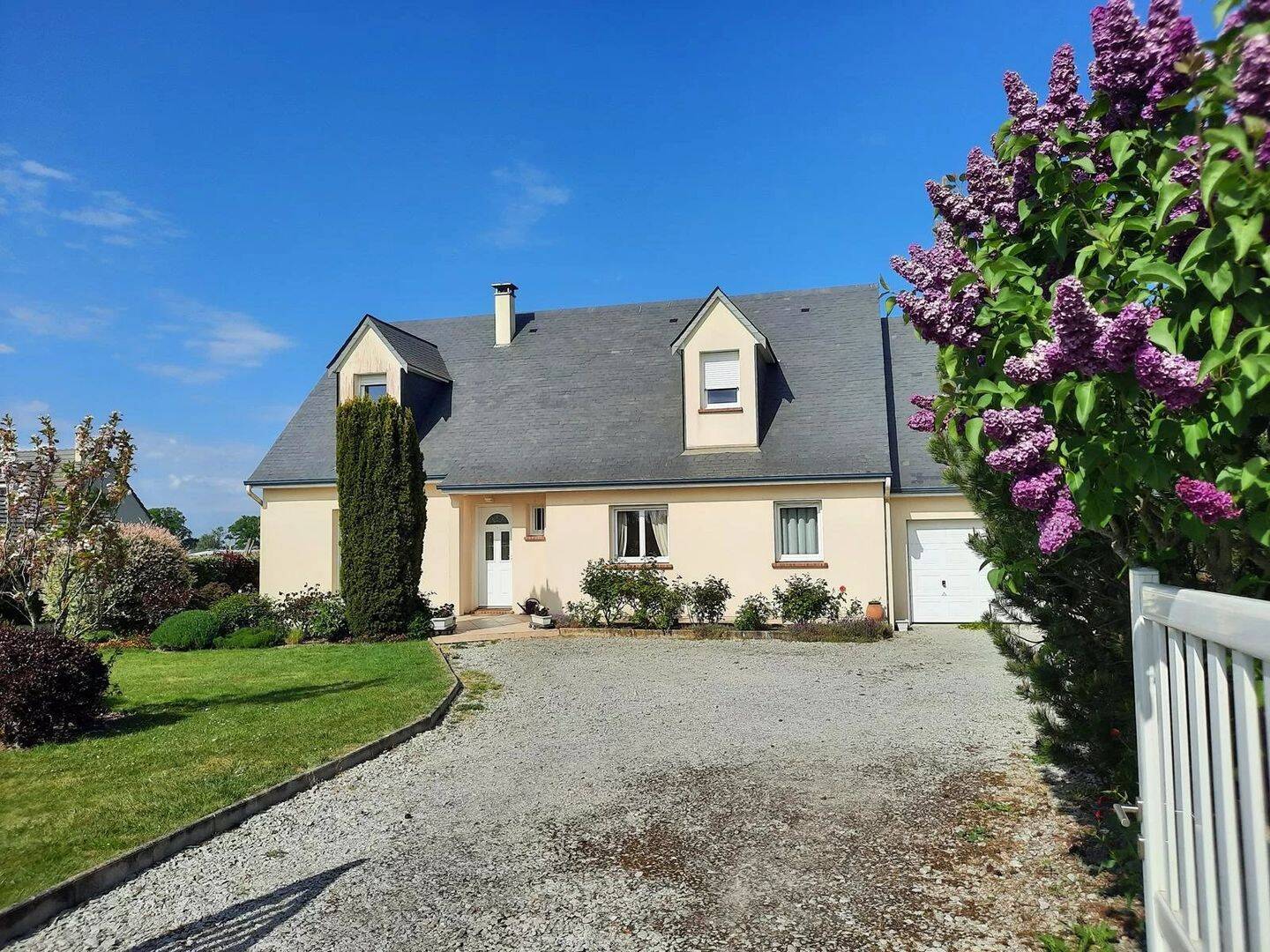 Maison 6 pièces 140 m² · à Bernay · 140 m² · 250 000 €