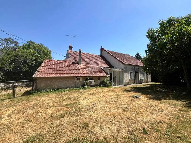 Maison 4 pièces 121 m² · à Ineuil · 121 m² · 69 500 €