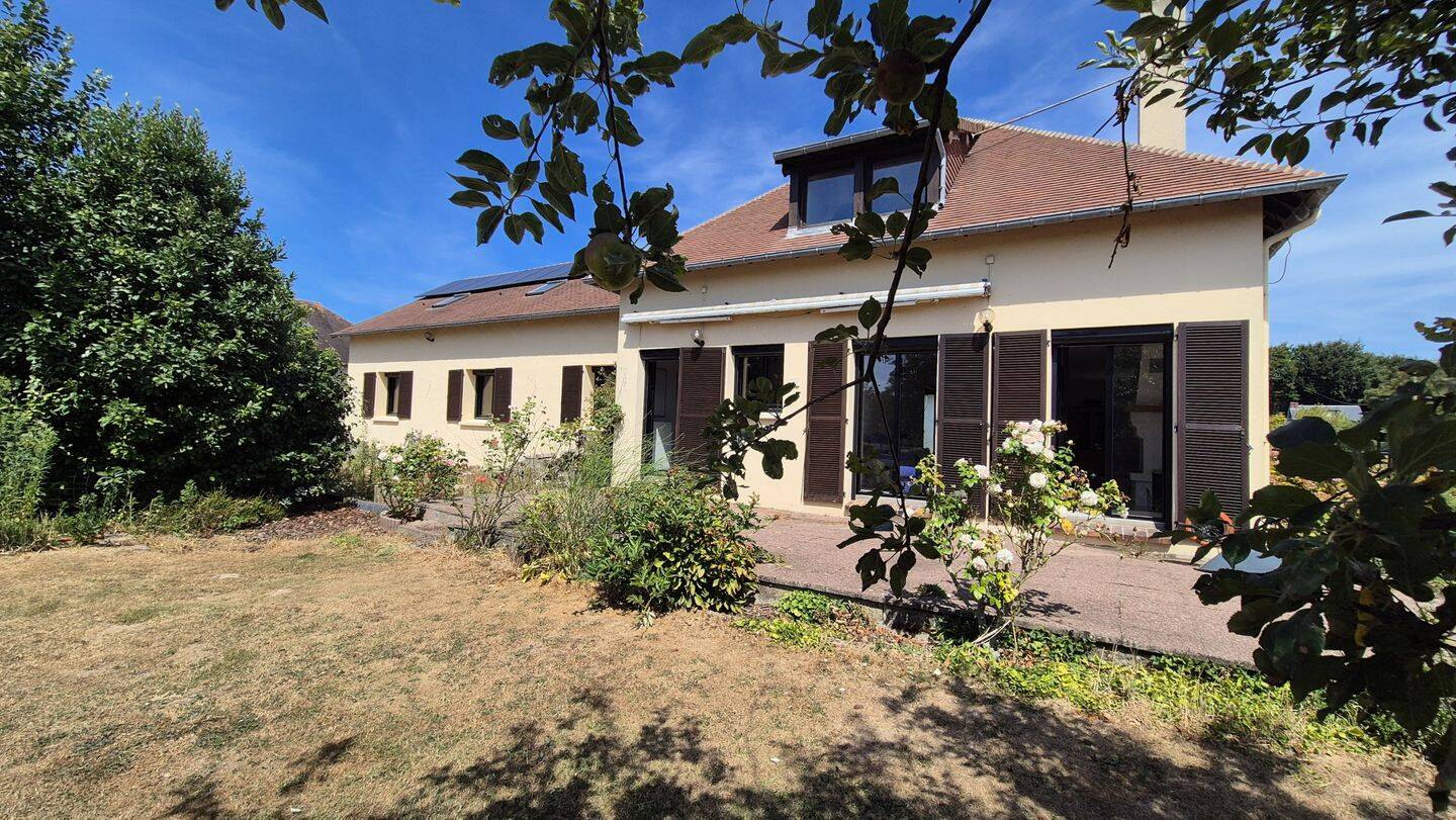 Maison 7 pièces 340 m² · à Montivilliers · 340 m² · 529 000 €