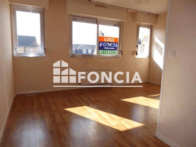 Appartement 1 pièce 36 m² · à Laval · 35,8 m² · 410 €