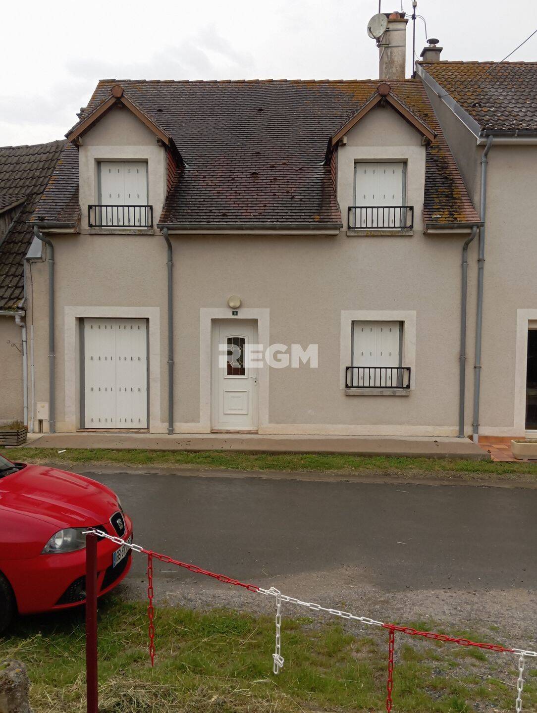Maison 6 pièces 92 m² · à Paudy · 92 m² · 75 000 €