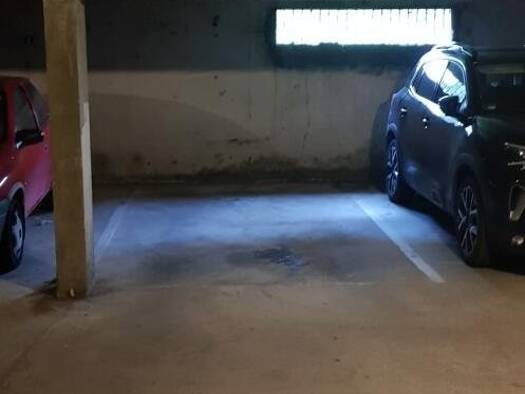 Parking à vendre 16 000 € 13 m² Sablon Metz 57000
