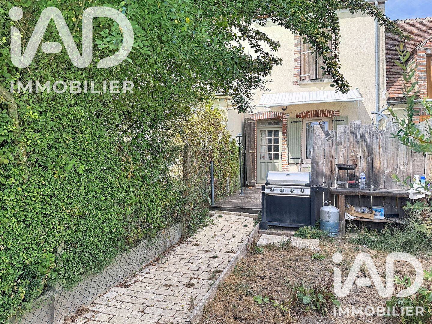 Maison 4 pièces 78 m² · à Saint-Germain-des-Prés · 78 m² · 100 000 €