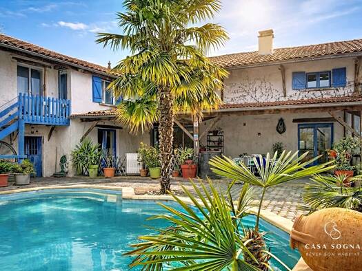 Ferme équestre à vendre 515 000 € 208 m² 2 500 m² de terrain Villeneuve 01480