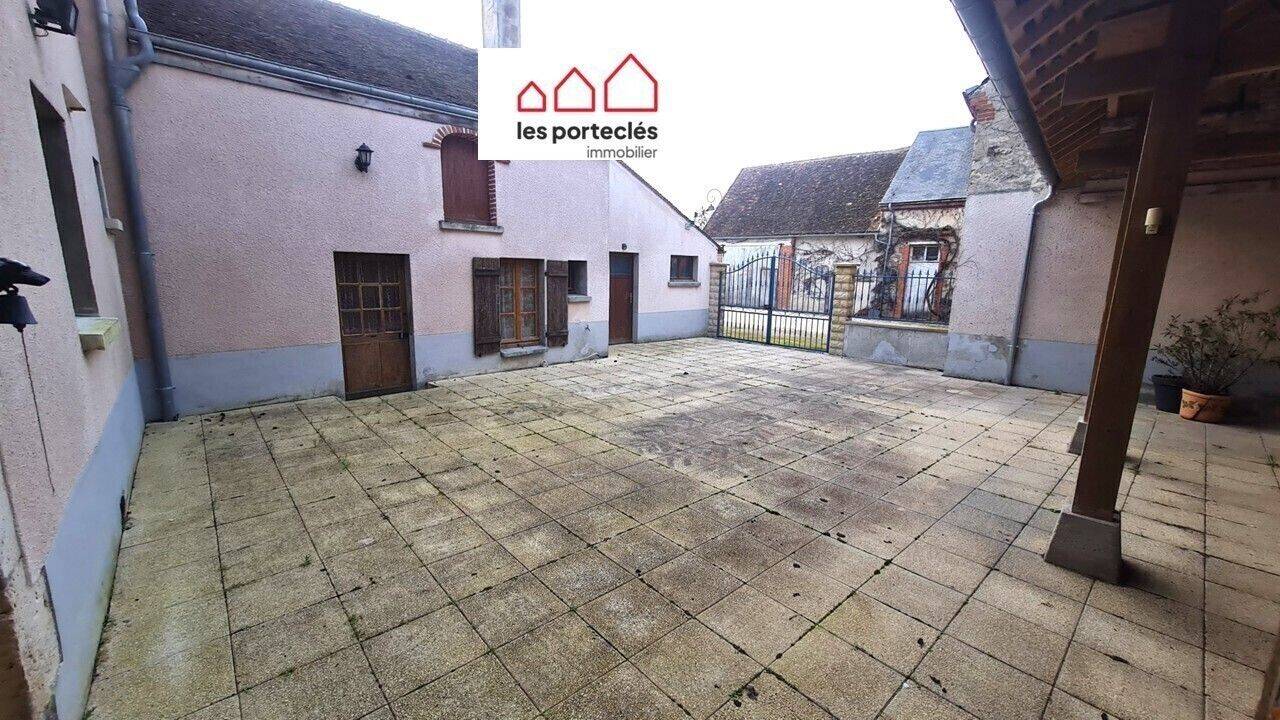 Maison 9 pièces 167 m² · à Batilly-en-Gâtinais · 167 m² · 152 000 €