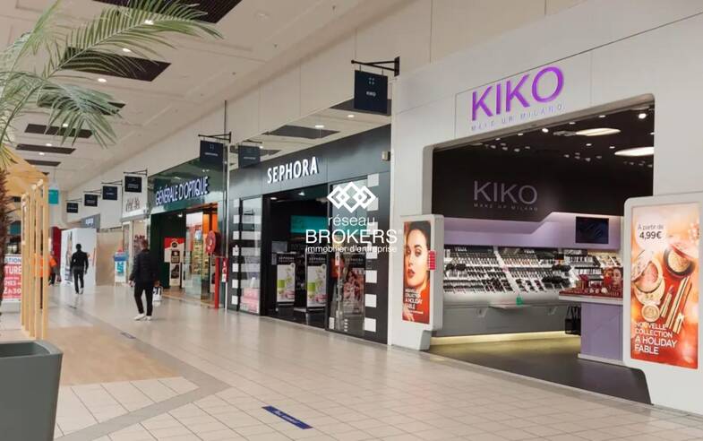 Local commercial à louer 2 980 € 100 m² de surface de vente Lormont 33310
