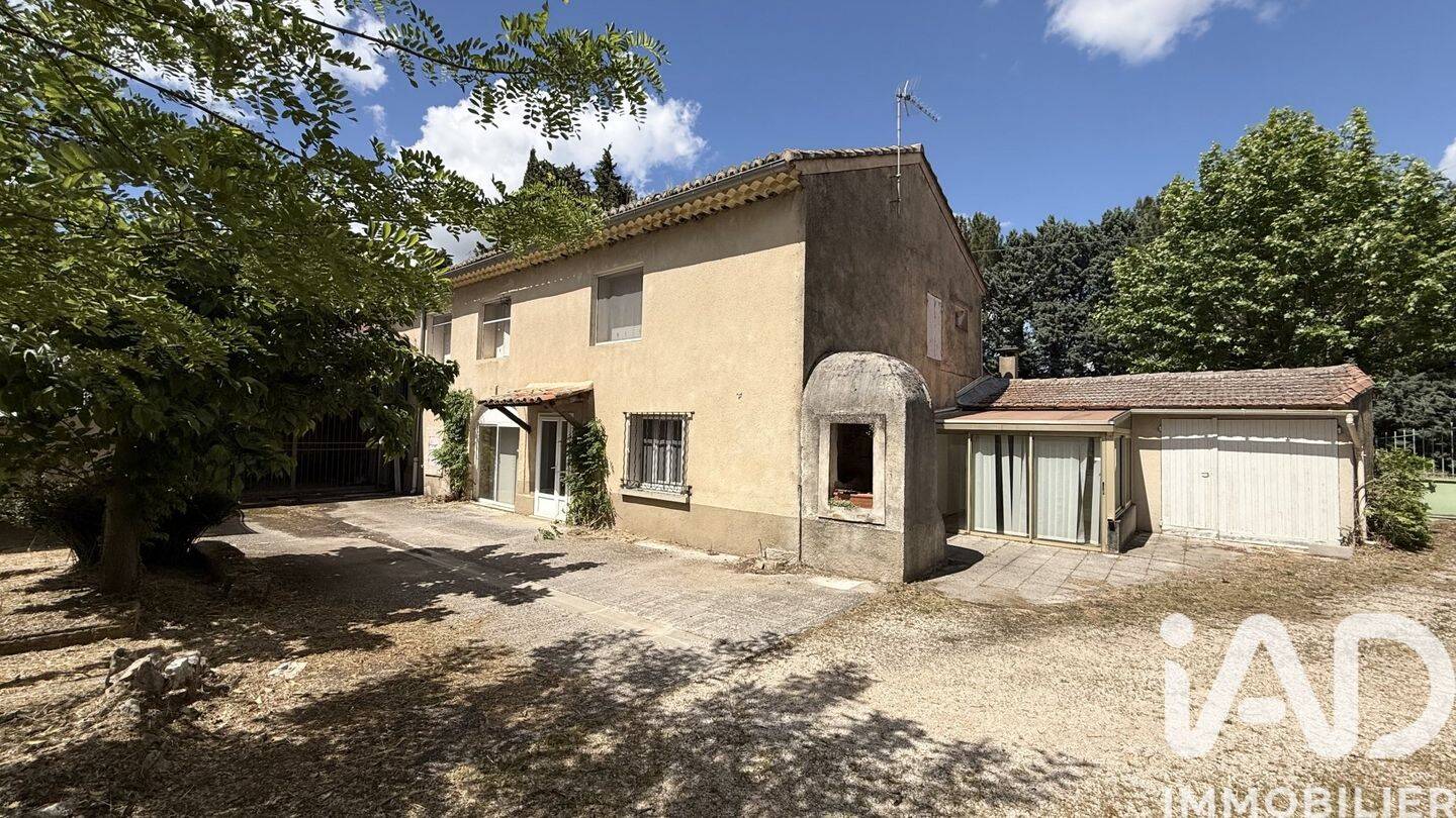 Maison 10 pièces 300 m² · à Cavaillon · 300 m² · 569 000 €