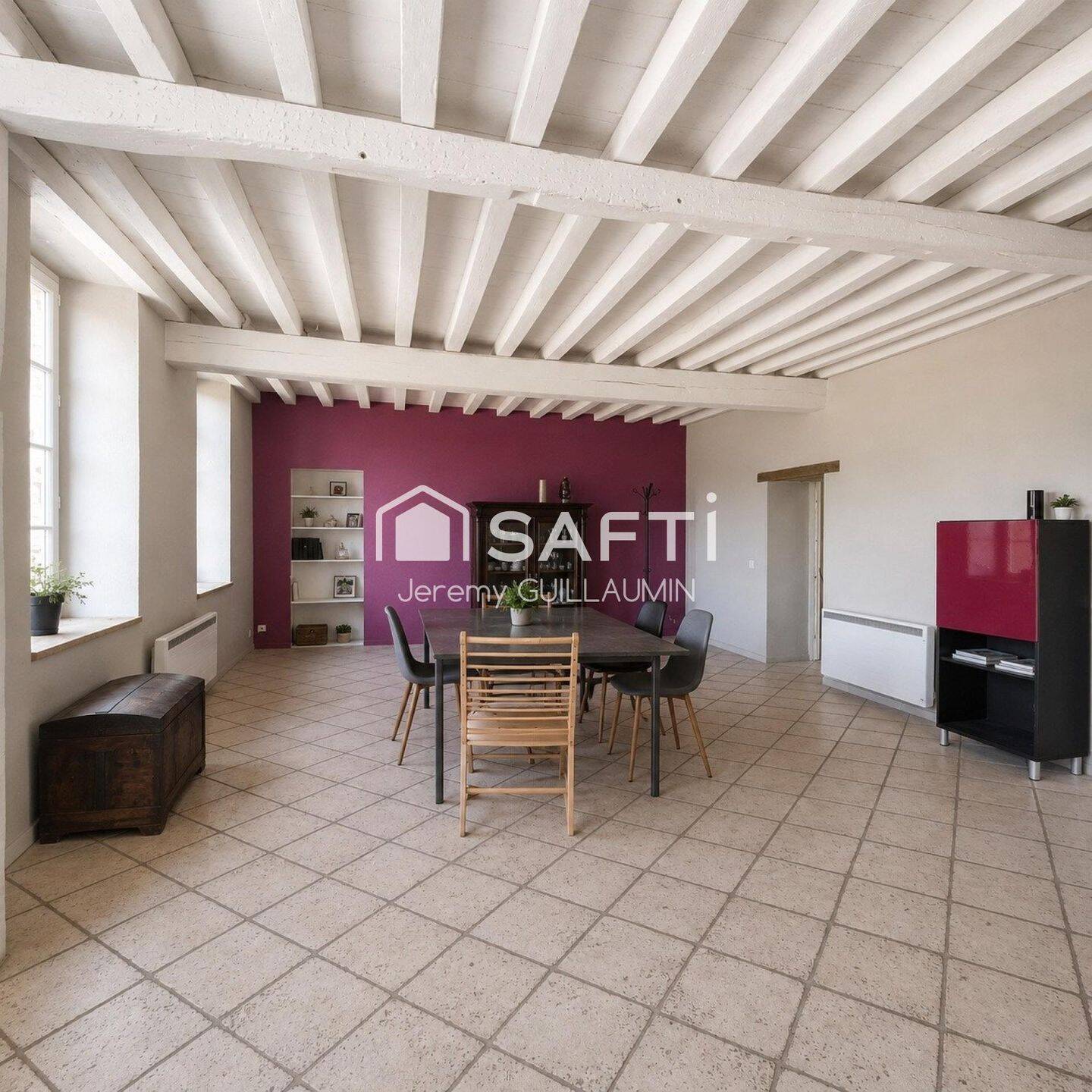 Maison 6 pièces 285 m² · à Rongères · 285 m² · 290 000 €