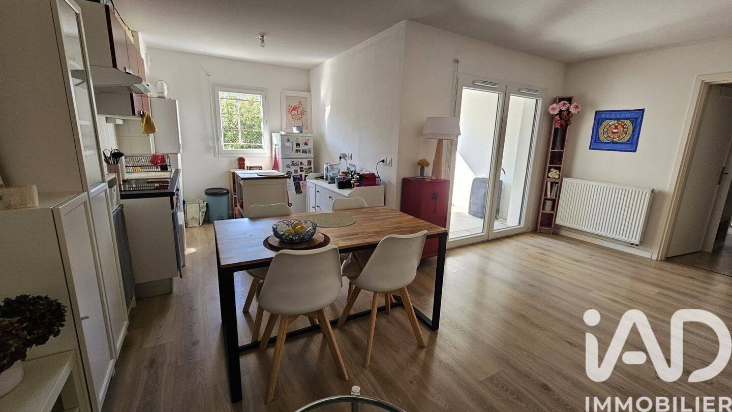 Appartement 3 pièces 64 m² · à Cenon · 64,3 m² · 179 000 €