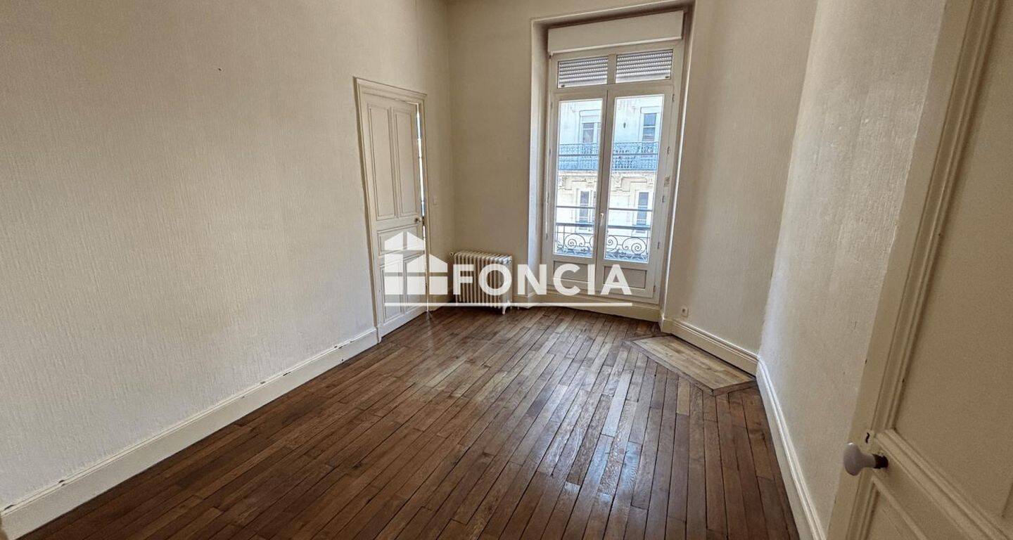 Appartement 3 pièces 67 m² · à Angers · 67,4 m² · 820 €/mois