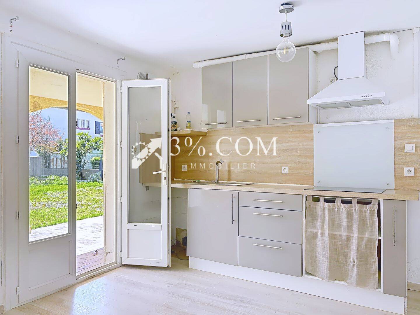 Maison 8 pièces 151 m² · à Narbonne · 151,2 m² · 295 000 €