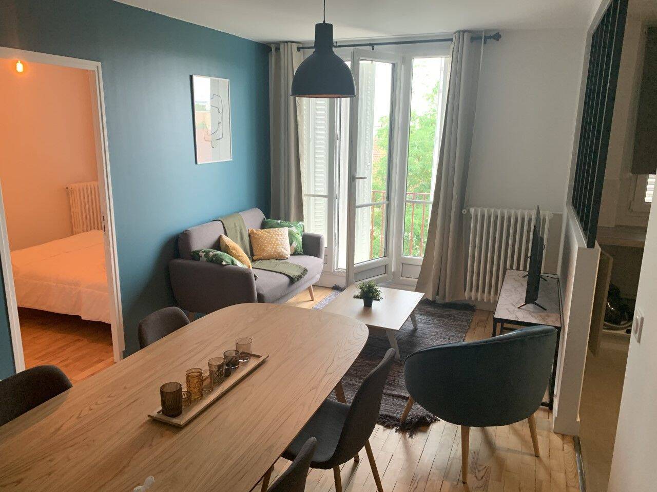 Colocation à louer - Colombes - 550 € - 4 pièces, 1 chambre, Étage 3/4 · 550 €