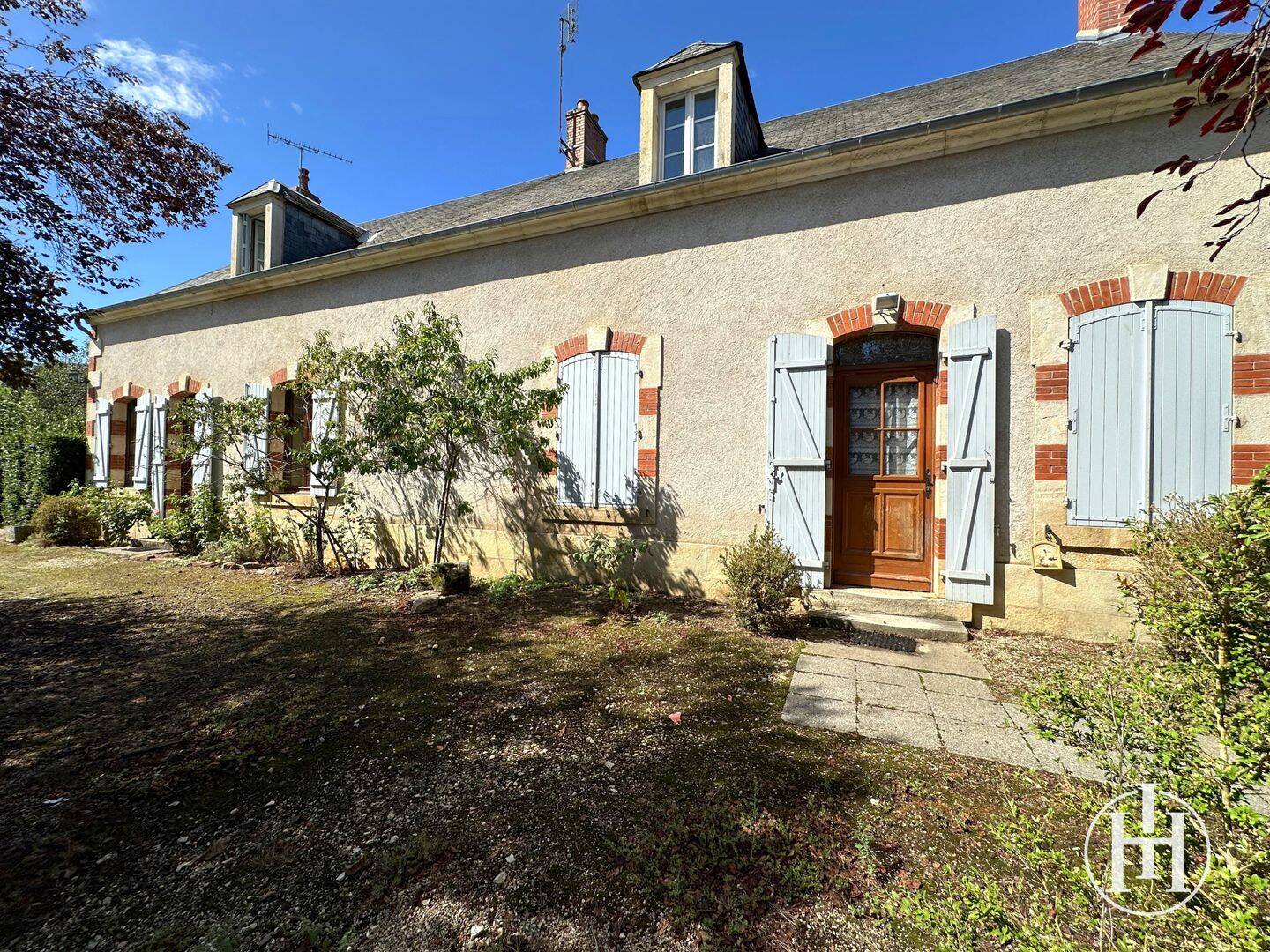 Maison 9 pièces 180 m² · à Orval · 180 m² · 149 000 €