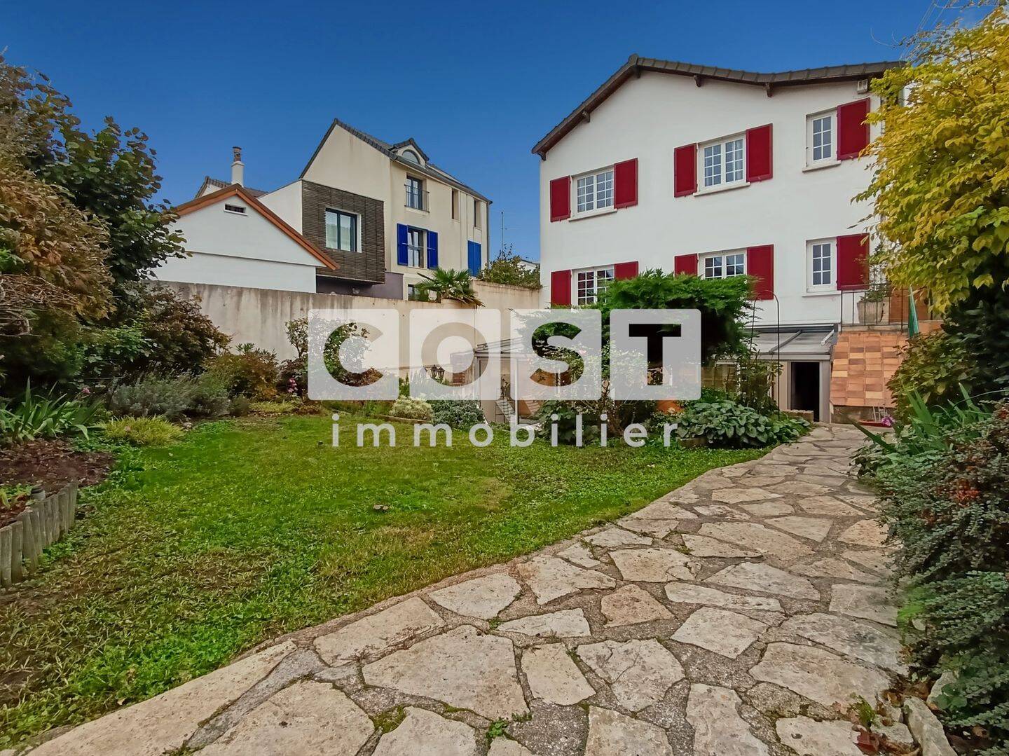 Maison 6 pièces 200 m² · à Colombes · 200 m² · 974 000 €