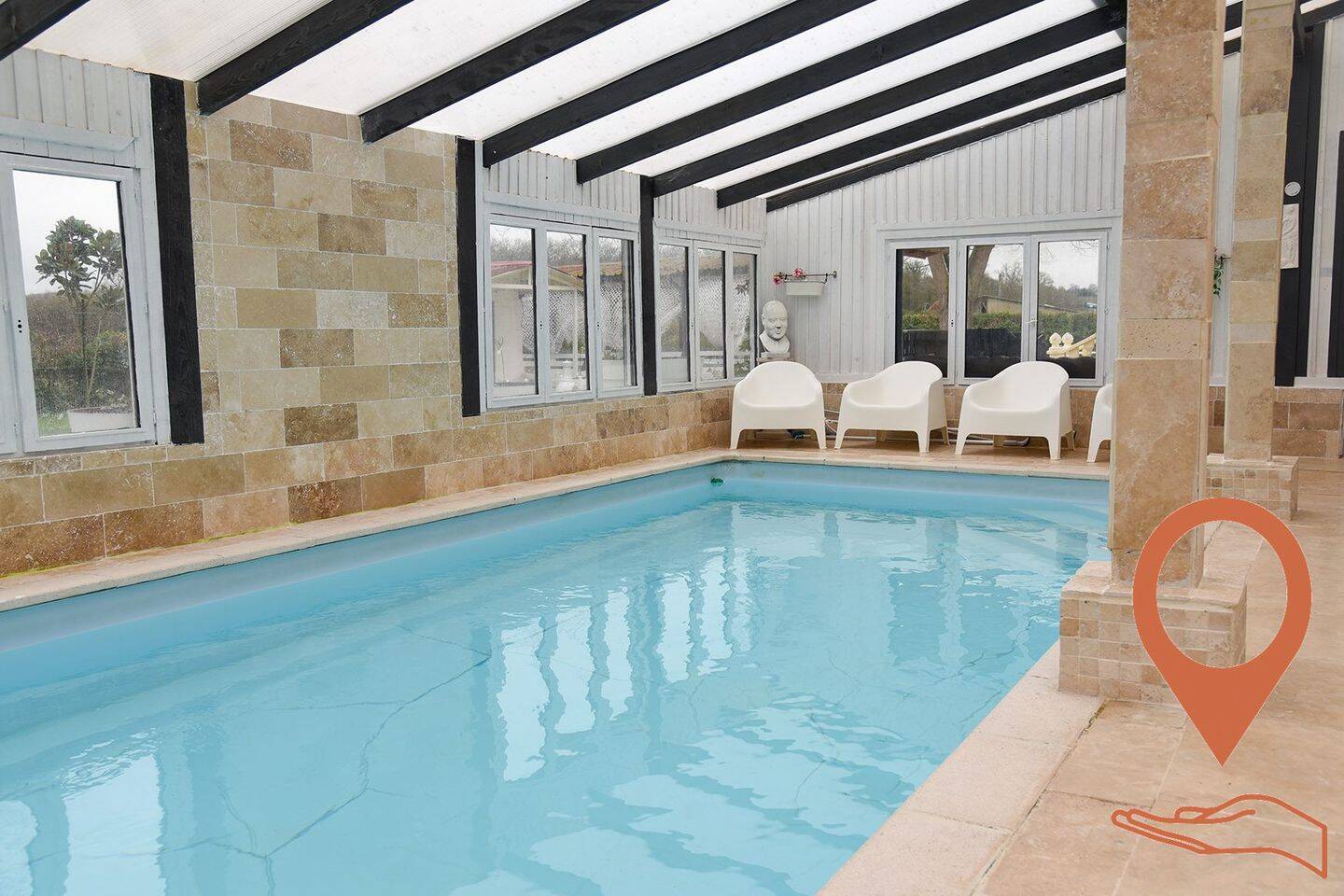 Maison 12 pièces 430 m² · à Lisieux · 430 m² · 430 000 €
