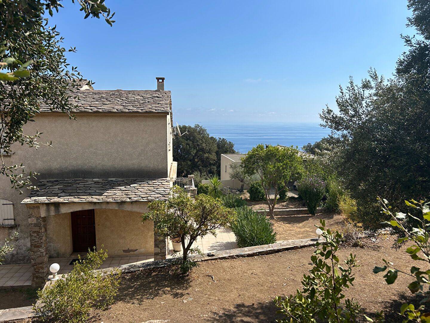Maison 5 pièces 134 m² · à Brando · 134 m² · 460 000 €