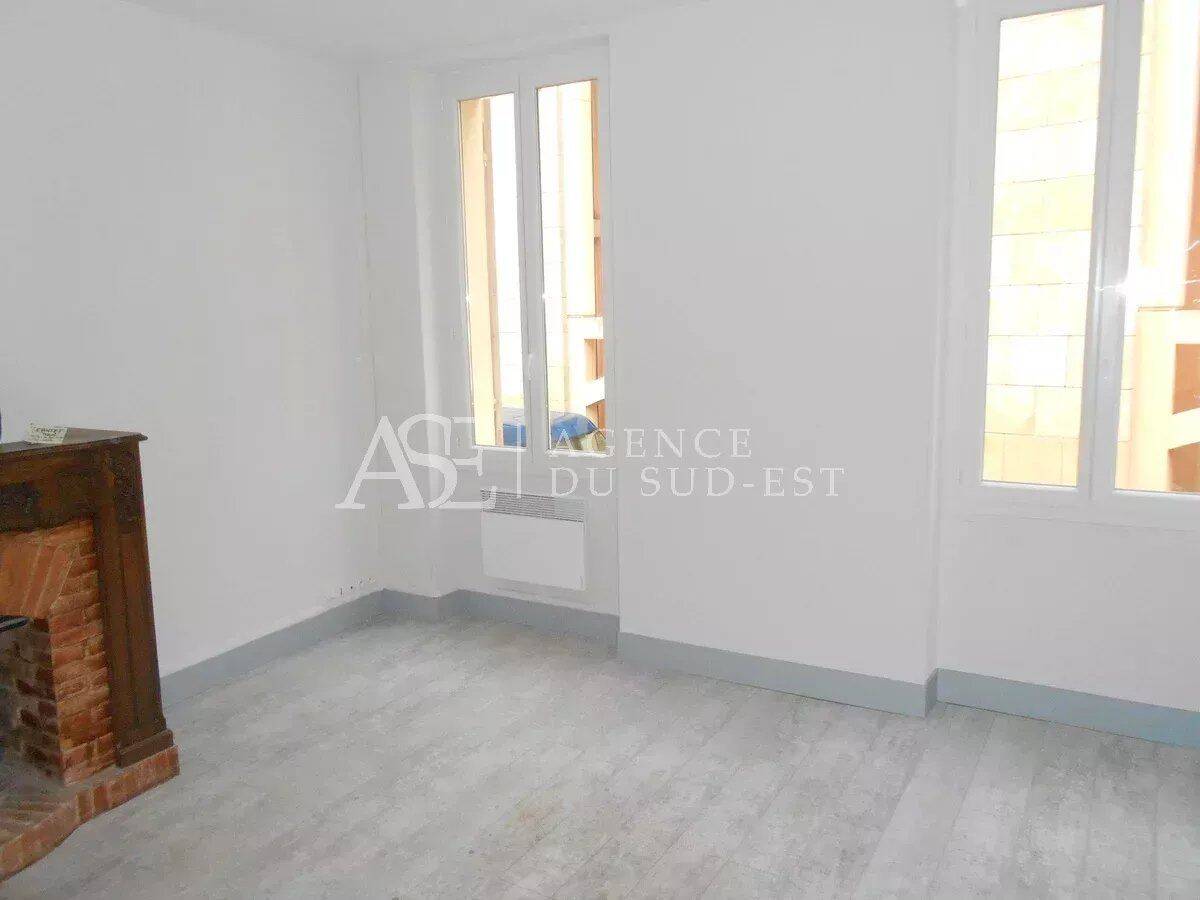 Appartement 3 pièces 47 m² · à Aix-en-Provence · 46,8 m² · 1 113 €/mois