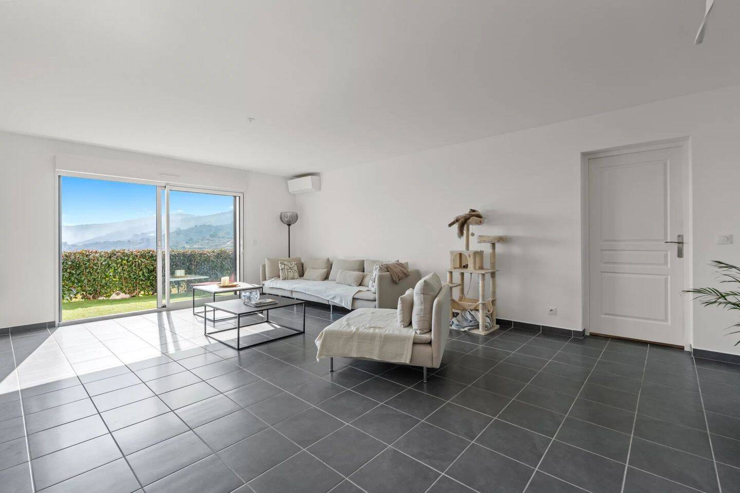Maison 5 pièces 143 m² · à Pégomas · 143 m² · 529 000 €